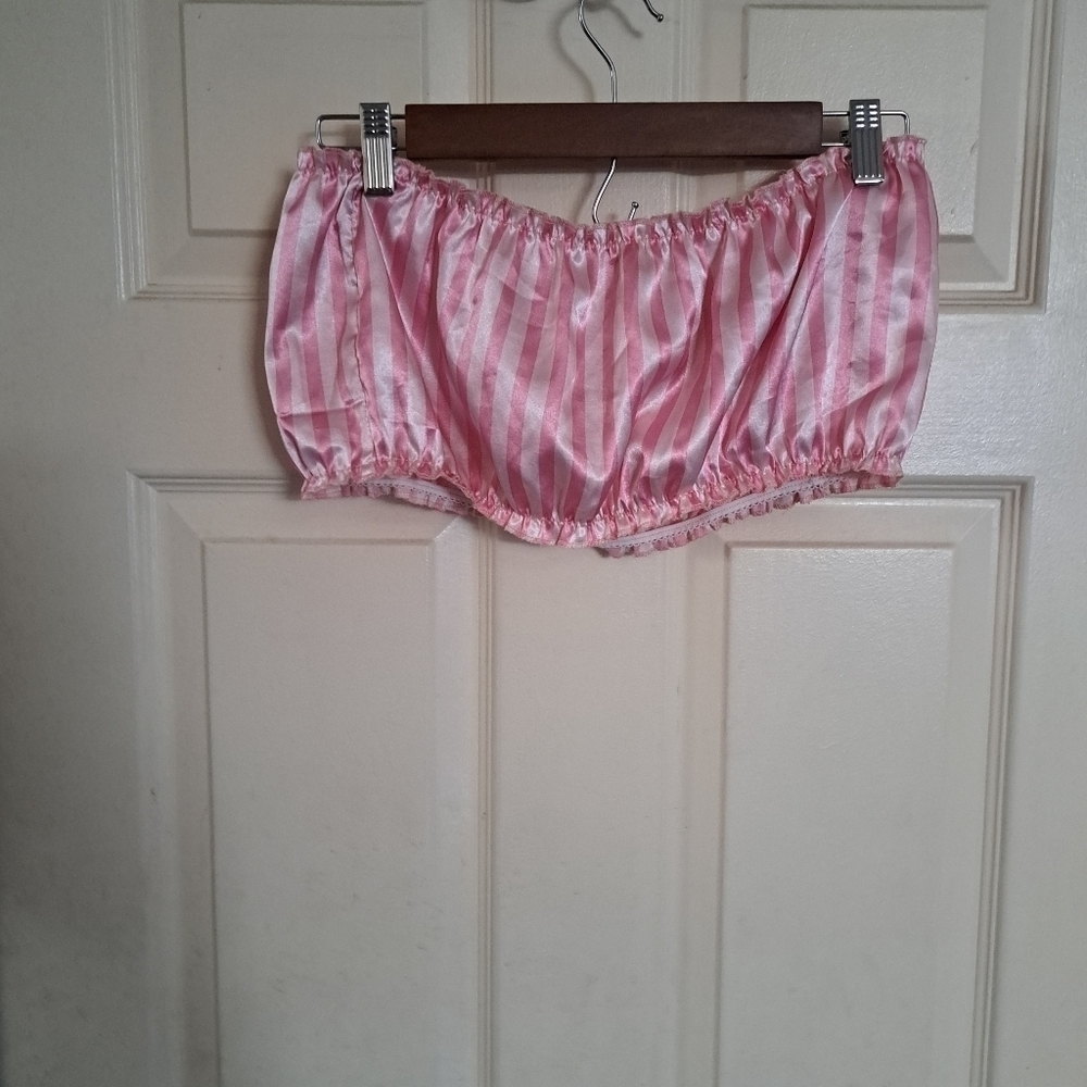 Two piece night suit size XL 5/$25